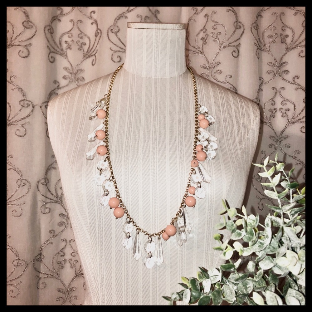 🚫 SOLD • NECKLACE • CLEAR & PEACH